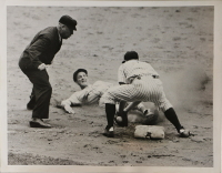 press-photo from 1942-10-04